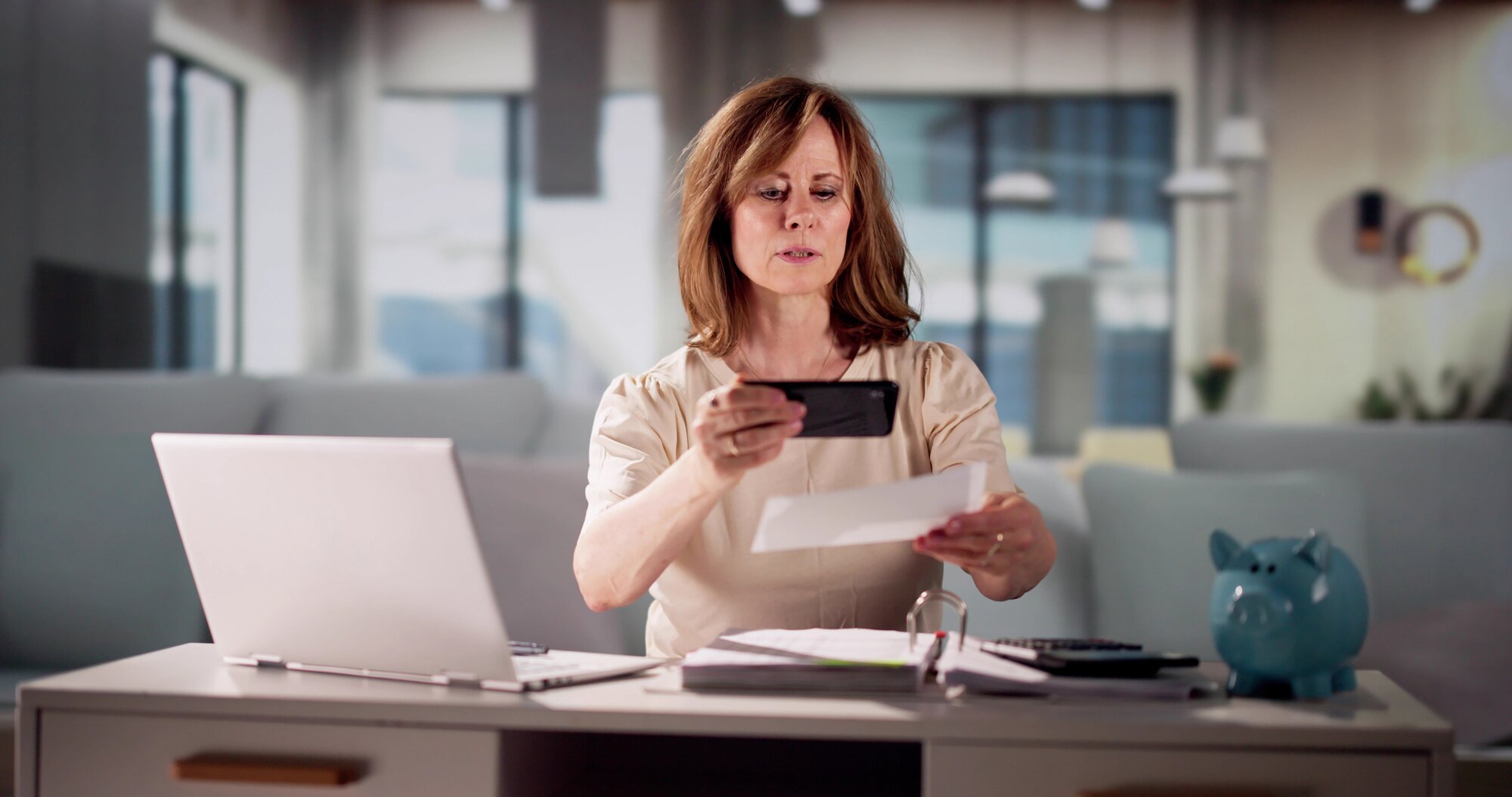 Capture Receipts & Invoices | Invoicing Software Small Business | Dext